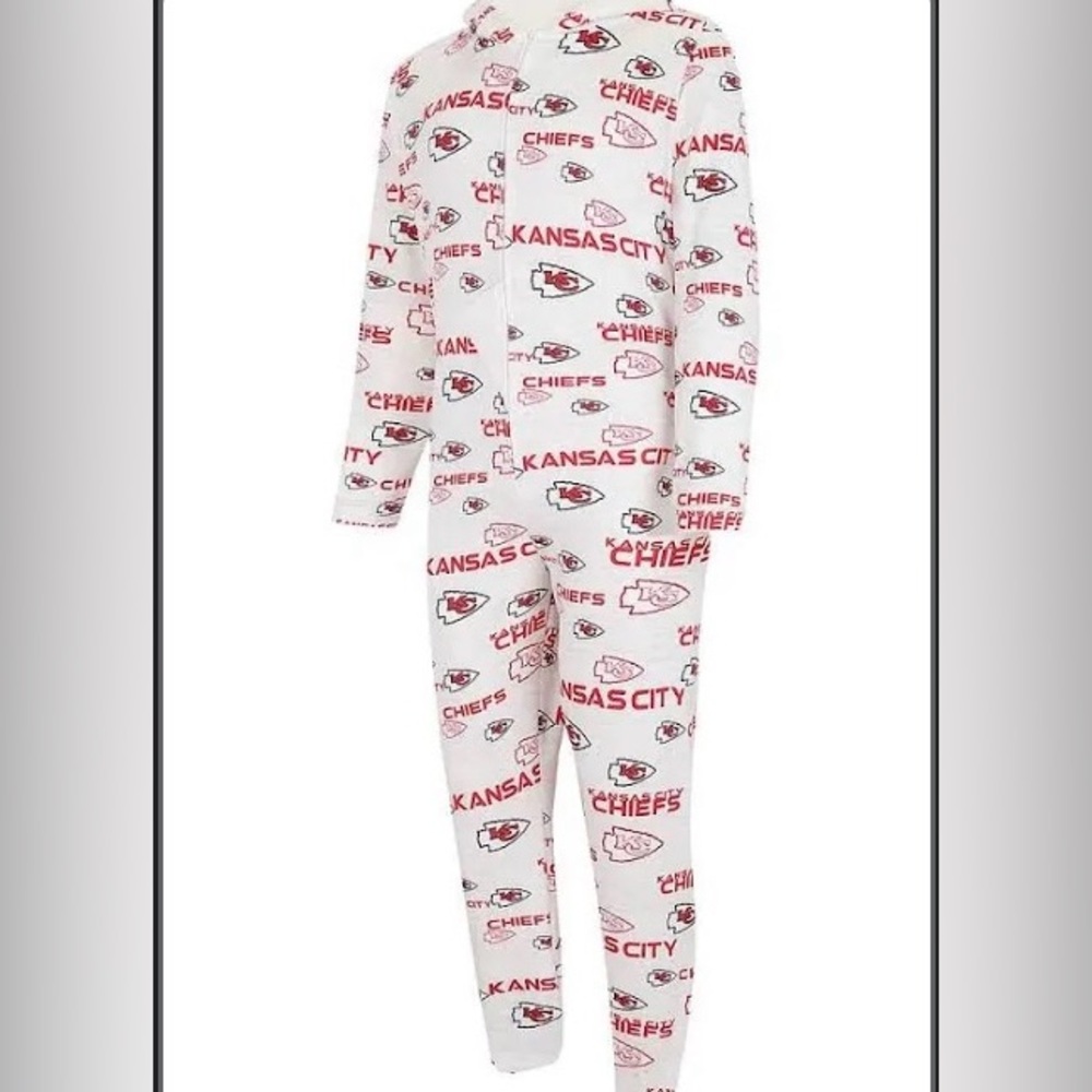 NFL Kansas City Chiefs Men’s Hooded Allover Print Microfleece Full-Zip Suit